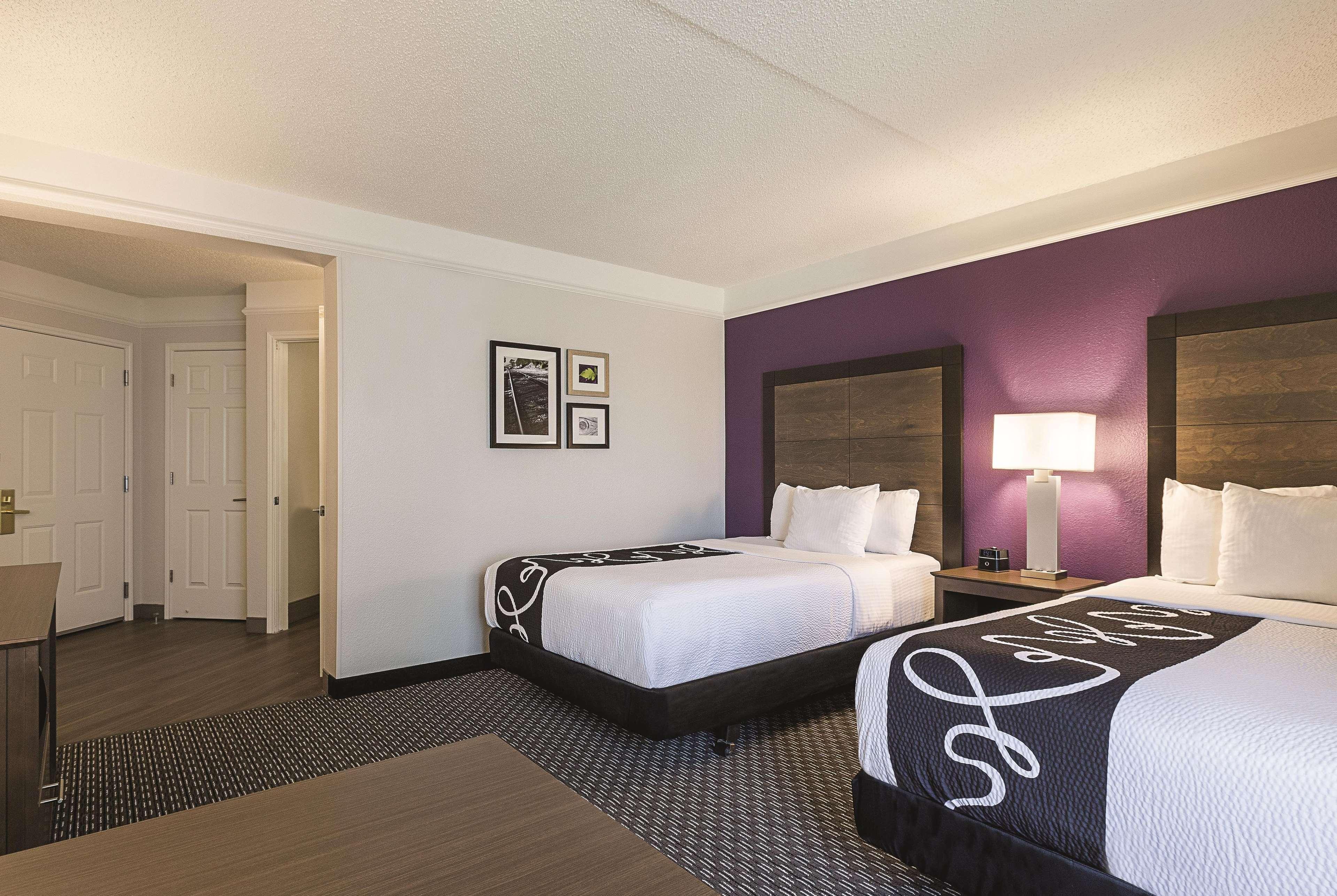 La Quinta By Wyndham Dallas Plano West Exterior photo